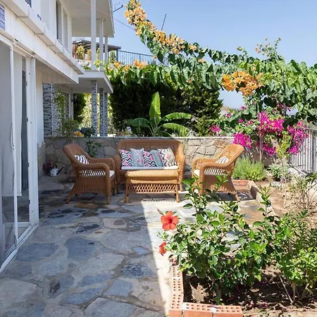 Dom wakacyjny Lovely Family House With Terrace In Bodrum *
